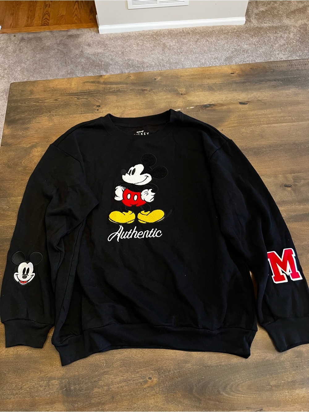 Disney Mickey Mouse Authentic Youth L 11-13 Black Embroidered Sweatshirt